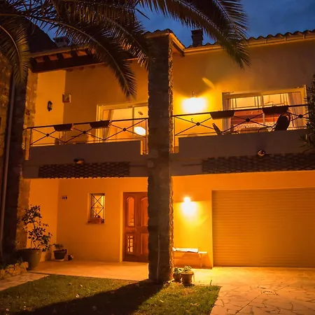 Villa Spacious With Private Pool And Sauna Saint-André-de-Roquelongue